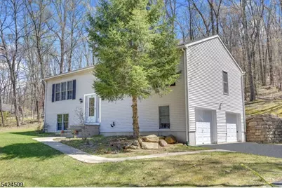 410 Mount Bethel Rd, Mansfield Township, NJ 07863 - Photo 4