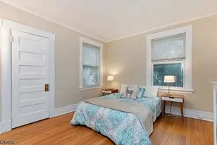 4 Claremont Pl, Montclair, NJ 07042 - Photo 6