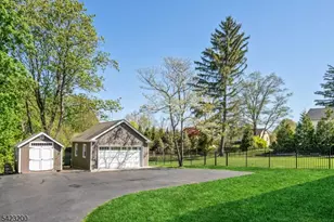 11 Cedar St, Bernards Township, NJ 07920 - Photo 44