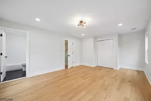 111 N Summit Ave, Chatham, NJ 07928 - Photo 30