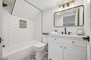 111 N Summit Ave, Chatham, NJ 07928 - Photo 34