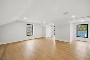111 N Summit Ave, Chatham, NJ 07928 - Photo 30