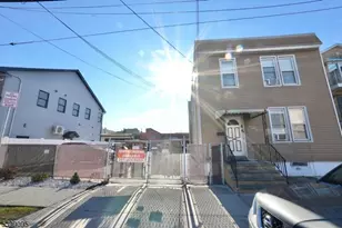 125-129 Malvern St, Newark, NJ 07105 - Photo 1