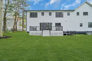 34 Townsend Dr, Florham Park, NJ 07932 - Photo 44