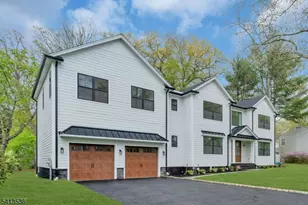 34 Townsend Dr, Florham Park, NJ 07932 - Photo 2