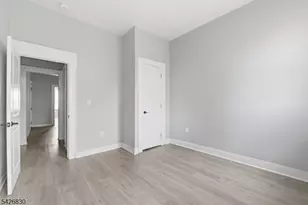 68 Mill St, Belleville, NJ 07109 - Photo 6