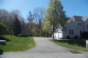 11 Shadow Hill Way, Washington Township, NJ 07840 - Photo 2