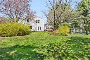 10 Babbitt Rd, Mendham, NJ 07945 - Photo 2