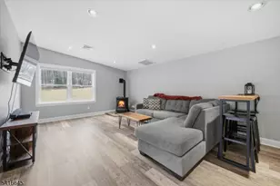 20 Summerfield Rd, White Township, NJ 07823 - Photo 10