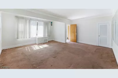 1602 Bayview Ave, Hillside, NJ 07205 - Photo 6