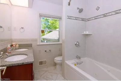 15 Wilson Dr, Berkeley Heights Township, NJ 07922 - Photo 32