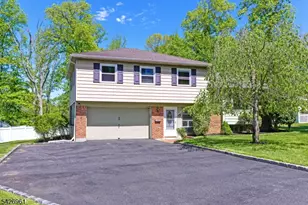 15 Wilson Dr, Berkeley Heights Township, NJ 07922 - Photo 8