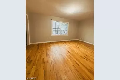 415 S 8th St, Newark, NJ 07103 - Photo 6