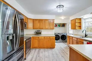 2 Oak St, Newton, NJ 07860 - Photo 10