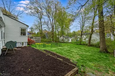 8-10 Lessing Rd, West Orange Township, NJ 07052 - Photo 32