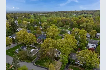 8-10 Lessing Rd, West Orange Township, NJ 07052 - Photo 36