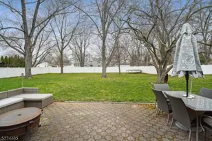 92 Summit Ct, Westfield, NJ 07090 - Photo 32