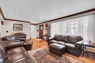 25 Columbia Ave, Nutley, NJ 07110 - Photo 6