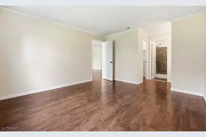 55 Oswestry Way, Franklin Township, NJ 08873 - Photo 14