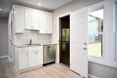 37 Bloomfield Ave #2, Caldwell, NJ 07006 - Photo 2