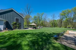 27 Village Rd, Harding Township, NJ 07976 - Photo 28