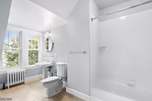74 S Mountain Ave, Montclair, NJ 07042 - Photo 6