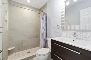 82 Cliffwood Ave, Aberdeen Township, NJ 07721 - Photo 16