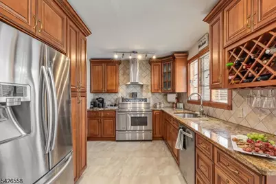 544 W 8th St, Plainfield City, NJ 07060 - Photo 1
