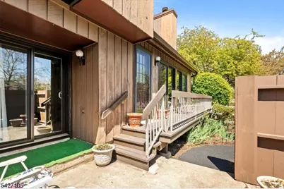 118 Bluebird Dr #3B, Hillsborough Township, NJ 08844 - Photo 8