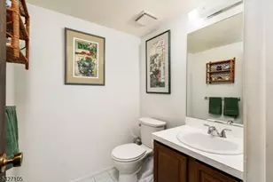 118 Bluebird Dr, Hillsborough Township, NJ 08844 - Photo 18