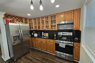 1605 N Wood Ave, Roselle, NJ 07203 - Photo 2