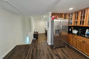 1605 N Wood Ave, Roselle, NJ 07203 - Photo 12