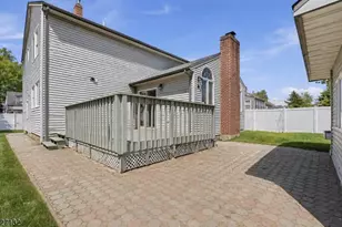 1221 Oak Pl, Union Township, NJ 07083 - Photo 2