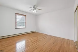 1221 Oak Pl, Union Township, NJ 07083 - Photo 16