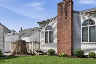 1221 Oak Pl, Union Township, NJ 07083 - Photo 4