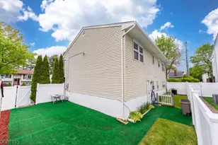 900 Sioux Ave, Parsippany, NJ 07034 - Photo 22