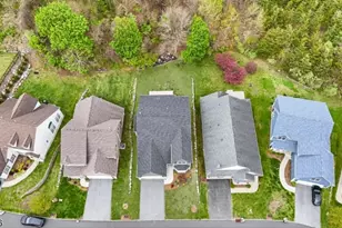 11 Bluffs Ct, Hamburg, NJ 07419 - Photo 46