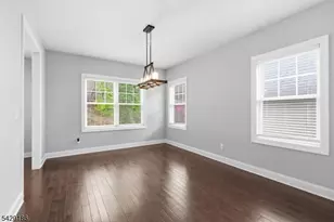 11 Bluffs Ct, Hamburg, NJ 07419 - Photo 18