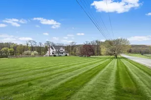 139 Sherman Ridge Rd, Wantage, NJ 07461 - Photo 2