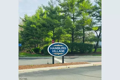 70 Village Dr, Hamburg, NJ 07419 - Photo 2