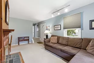 32 Hibernia Rd, Rockaway Township, NJ 07866 - Photo 4