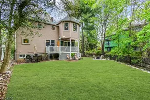 10 Passaic Ave, Roseland, NJ 07068 - Photo 40