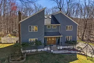 111 Green Rd, Sparta Township, NJ 07871 - Photo 4