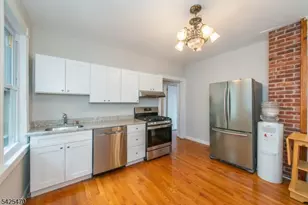 157 Walnut St, Montclair, NJ 07042 - Photo 12