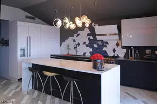 344 Paterson Plank Rd, Jersey City, NJ 07307 - Photo 8