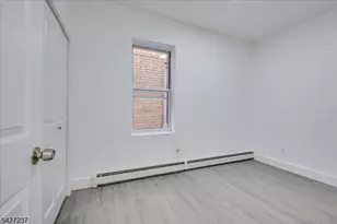 520 E Jersey St, Elizabeth, NJ 07206 - Photo 12