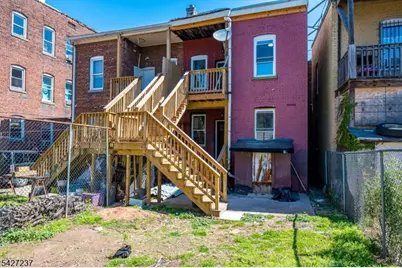 520 E Jersey St #2, Elizabeth, NJ 07206 - Photo 16