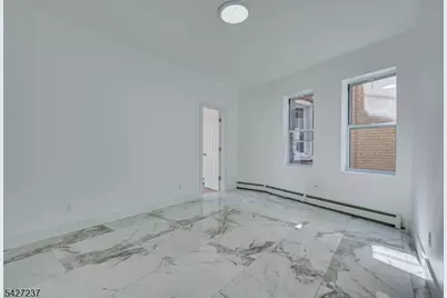 520 E Jersey St #2, Elizabeth, NJ 07206 - Photo 4