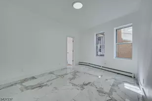 520 E Jersey St, Elizabeth, NJ 07206 - Photo 4