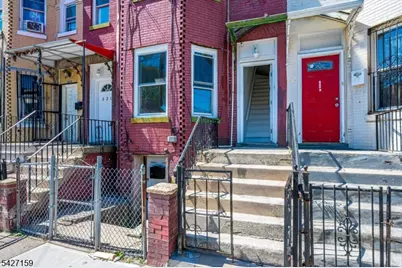520 E Jersey St #1, Elizabeth, NJ 07206 - Photo 16
